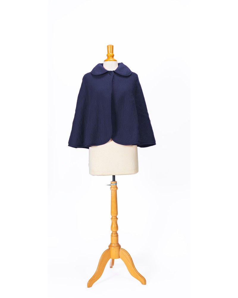 pelerine, cape, poncho, à mettre sur les épaules pour femme de couleur bleu marine