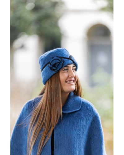 PILLBOX HAT WITH FLOWER 100% WOOL